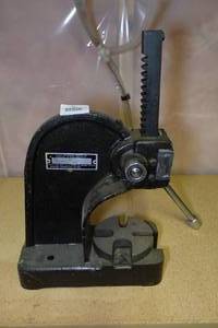 lot 92 image: Vintage Sears No. 1 Arbor Press