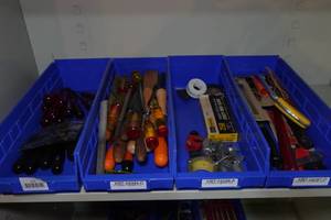 lot 111 image: Tools - Drivers, Files, Knives