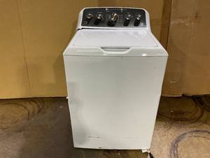 GE 4.5 cu. ft. Top Load Washer in White with Dual Action Agitator and Cold Plus, Sanitize with Oxi