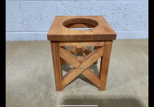 lot 133 image: Wooden Pet Bowl Stand