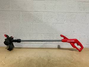 lot 158 image: CRAFTSMAN 20-volt max 10.0-in Straight Shaft Battery String Trimmer 1.5 Ah