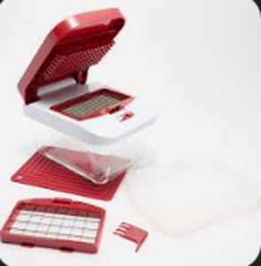 lot 385 image: Good Housekeeping Multi-Chopper w Glass Base