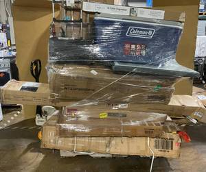 lot 816 image: Wholesale Pallet of Miscellaneous Items