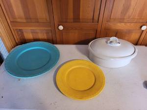 lot 47K image: Vintage Ceramic Serving Set with Vermont Castings Covered Casserole and Two Decorative Plates