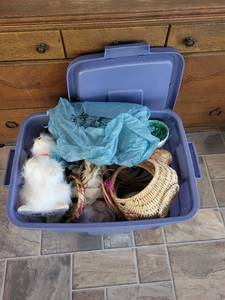 lot 139B image: Large Easter Decoration Lot with Baskets, Bunny Figure, and Eggs