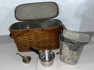 lot 11B image: Hawkeye Basket Co. Picnic Basket Set with Tin Canisters and Saucepan