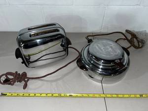 lot 73B image: Vintage Toastmaster Chrome Toaster and Dominion Waffle Maker Set