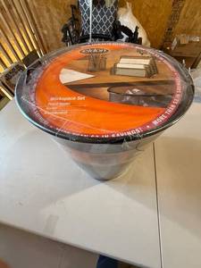 lot 68 image: Eldon Workspace Set with Pencil Holder, Sorter, and Wastebasket - Sealed