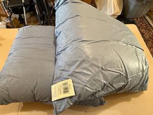 lot 83 image: Pair of Standard Size Blue Bed Pillows