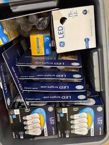 lot 95B image: Large Lot of LED Light Bulbs Assorted Packs GE and Sylvania
