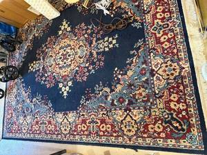 lot 120 image: 9x6 Foot Area Rug with Floral Medallion Pattern