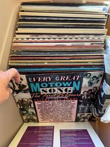 lot 215 image: Collection of Classic Rock and Pop Vinyl LP Records