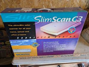 lot 29 image: Microtek SlimScan C3 Ultra-Slim Color Scanner in Box