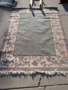 lot 155 image: Couristan Oasis Floral Area Rug with Fringe Made in Belgium