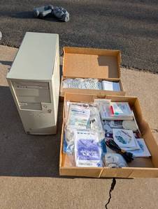lot 157 image: Vintage ATX Desktop Computer Tower with Keyboard, Manuals, and Software Bundle