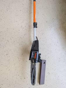 lot 205 image: Remington RMPS2N Electric Pole Saw with Adjustable Handle