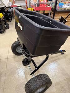 lot 192 image: Agri-Fab Tow-Behind Broadcast Spreader