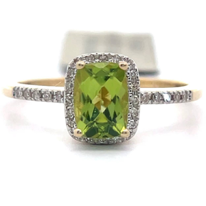 lot 30 image: NEW 0.12 Carat Peridot & PavNatural Diamond Radiant Halo Ring in 14k Yellow Gold Retail $1,145 VIDEO