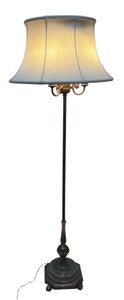 lot 174R image: MB - Vintage Floor Lamp Ornate Base