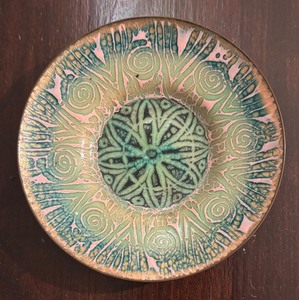 lot 232R image: MB - Vintage Enamel Plate with Green and Pink Abstract Design