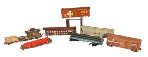 lot 423R image: FR - Set of 7 Vintage Model Train Cars Assorted Lines and Styles