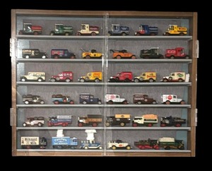lot 491R image: LL - Matchbox Die-Cast Vehicle Collection with Display Case