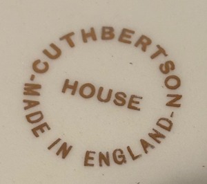 lot 547R image: LL - Cuthbertson Christmas Tree Dinnerware