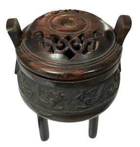 lot 23C image: LR - Vintage 5-Inch Tripod Bronze Incense Burner with Ornate Lid
