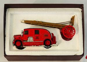lot 402C image: LR - Matchbox Models of Yesteryear 1936 Leyland Cub Fire Engine Y-9 Limited Edition