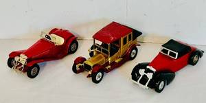 lot 419C image: LR - Set of 3 Vintage Lesney Models of Yesteryear Diecast Cars