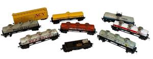 lot 523C image: DR - Set of 6 HO Scale Vintage Model Train Tank Cars and Gondola Cars