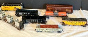 lot 531C image: LR - Set of 8 Vintage HO Scale Model Railroad Freight Cars