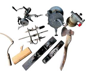 lot 605C image: Lot of Vintage Woodworking Hand Tools and Sharpeners