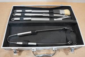 lot 100 image: Gander Mountain Grilling Utensil Set