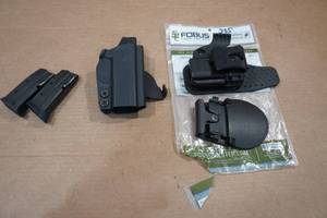 lot 2O image: Accessories for Sig Sauer P365 Pistol - 2 Magazines, Holsters