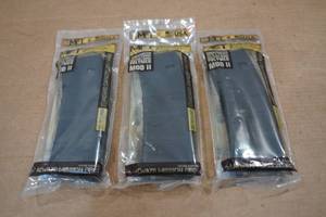 lot 121 image: 3 MFT 30 Round AR Magazines