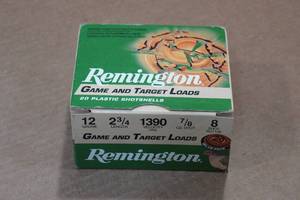 lot 297 image: 20 Remington 12 Gauge 2-34 8 Shot Shotshells