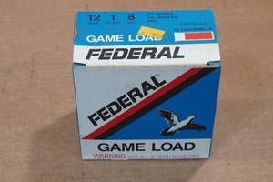 lot 323 image: 25 Federal Game Load 12 Gauge 2-34 8 Shot Shotshells