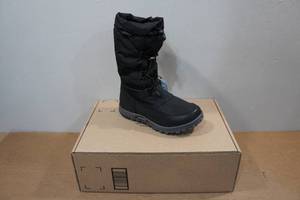 lot 32 image: Baffin Ice Light Womens Boots - Size 7