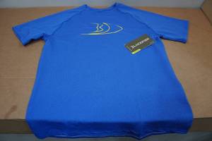 lot 49 image: Blackfish Angler UPFCooling Short Sleeve Shirt - Small