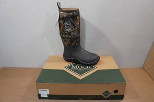 lot 61 image: Muck Boots Mens Fieldblazer Classic Fleece - Size 5