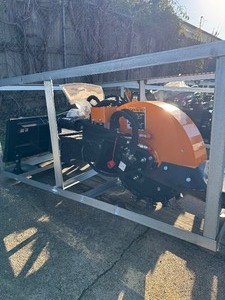 lot 7 image: Wolverine Stump Grinder