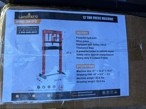 lot 87 image: Landhonor 12 Ton Shop Press