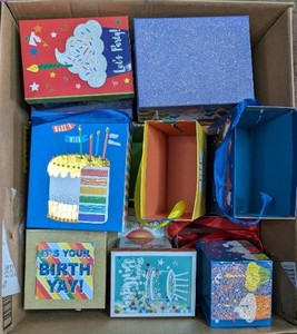 lot 221 image: Resellers Paradise Birthday Gift Boxes Card Boxes - Brand New