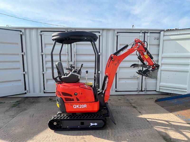 lot 4 image: CFG QK20R Mini Excavator