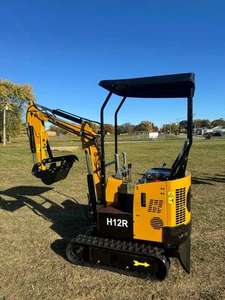 lot 8 image: CFG H12R Mini Excavator