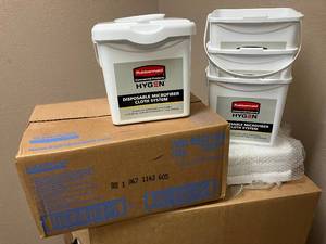 lot 102 image: DIY Disinfectant Wipe Kits