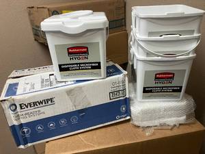 lot 104 image: DIY Disinfectant Wipe Kits