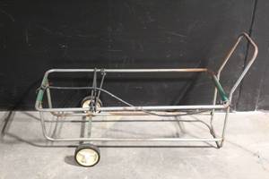 lot 44 image: Metal Garden Hose Reel Cart with Wheels