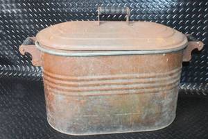 lot 360 image: Vintage Oval Metal Wash Tub with Lid and Handles